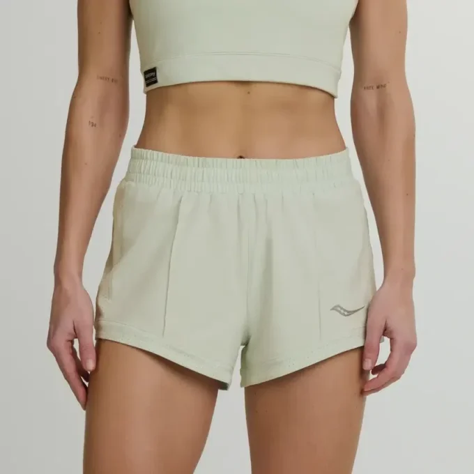 Outpace 3″ Shorts für Damen