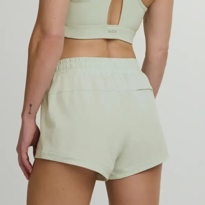 Outpace 3″ Shorts für Damen